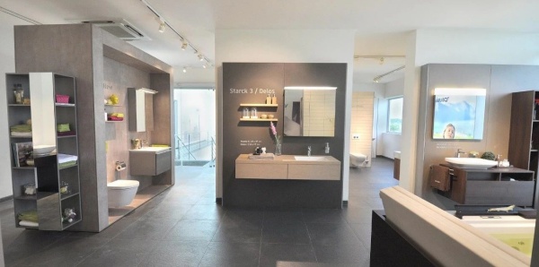 衛(wèi)浴企業(yè)展廳設(shè)計(jì)
