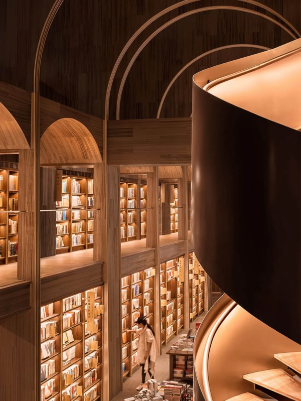 西安方所書店設(shè)計案例賞析